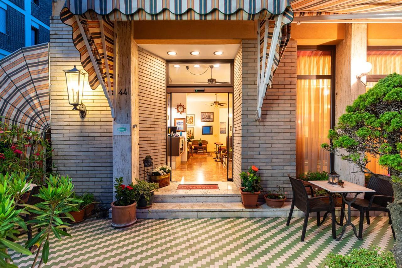 Hotel Rivamare Lido di Venezia Eksteriør bilde