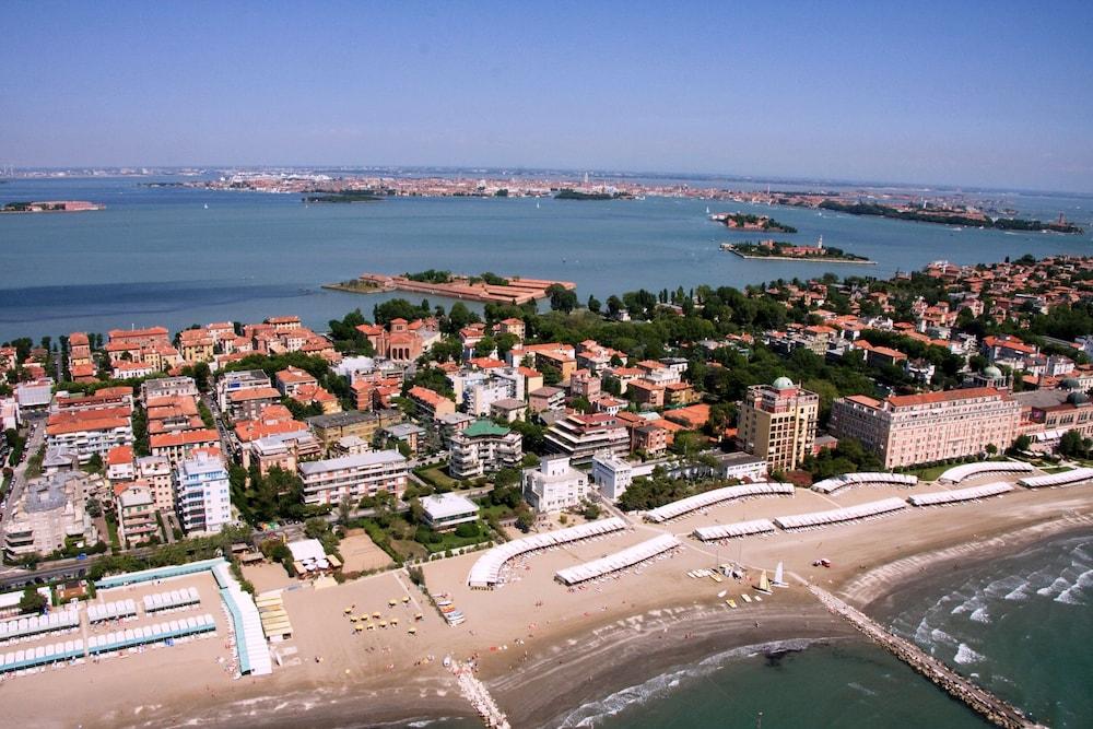 Hotel Rivamare Lido di Venezia Eksteriør bilde
